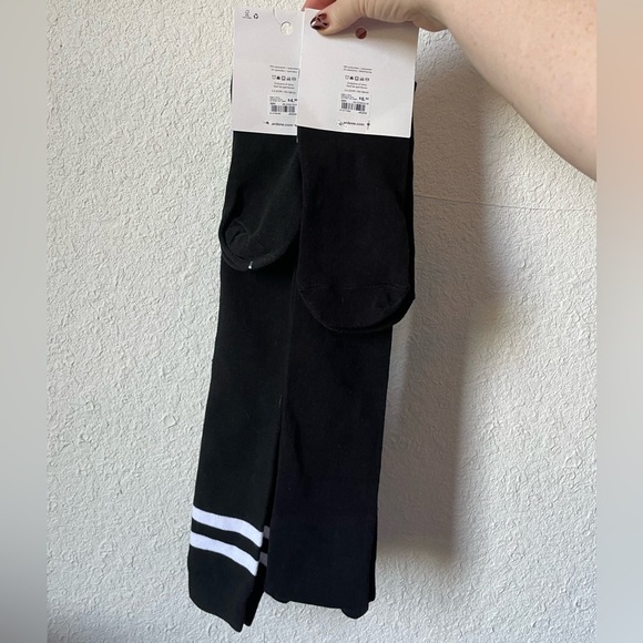 ARDENE 2 pack over the knee socks - Picture 2 of 2